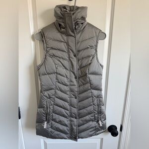 Eddie Bauer sun valley down puffer gilet silver grey